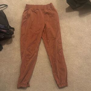 lulu lemon joggers - rust - size 6